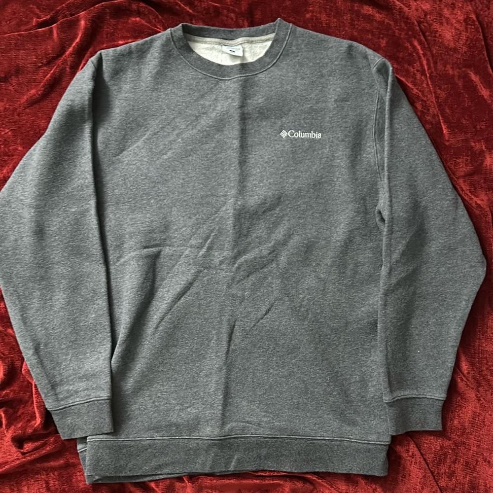 Columbia crewneck sweatshirt